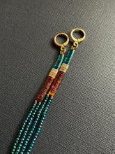 Load image into Gallery viewer, Tila Slim Earrings 2385

