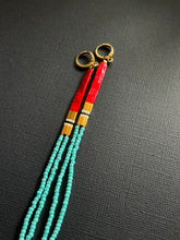 Load image into Gallery viewer, Tila Slim Earrings 2392
