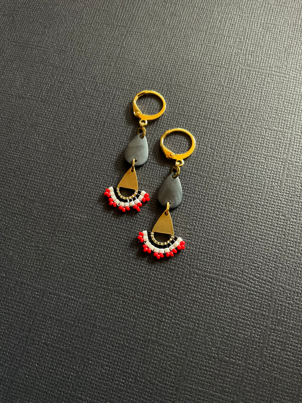 Beaded Drop Earrings 2414