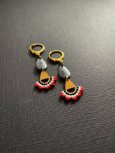 Load image into Gallery viewer, Beaded Drop Earrings 2414

