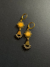 Load image into Gallery viewer, Beaded Drop Earrings 2416
