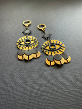 Load image into Gallery viewer, Brass Drop Earrings 2465

