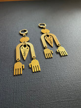 Load image into Gallery viewer, Brass Drop Earrings 2476
