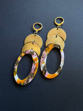 Load image into Gallery viewer, Brass+Bead Drop Earrings 2497
