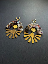 Load image into Gallery viewer, Brass+Bead Drop Earrings 2500
