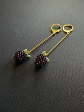 Load image into Gallery viewer, Blackberry Drop Earrings 2515
