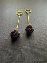 Load image into Gallery viewer, Blackberry Drop Earrings 2516

