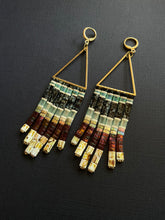 Load image into Gallery viewer, Tila Fringe Earrings 2518
