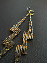 Load image into Gallery viewer, Twizzler Lightning Drop Earrings 2552
