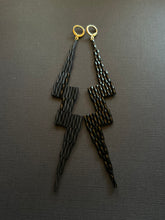 Load image into Gallery viewer, Twizzler Lightning Drop Earrings 2554
