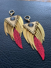 Load image into Gallery viewer, Brass Drop Earrings 2584
