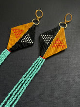 Load image into Gallery viewer, Beaded Fringe Earrings 2787
