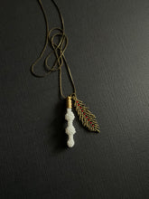 Load image into Gallery viewer, Beaded pendant 2862
