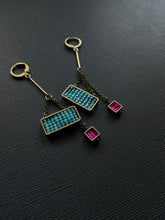 Load image into Gallery viewer, Beaded Drop Earrings 3666
