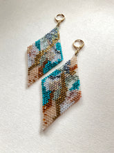 Load image into Gallery viewer, Beaded Drop Earrings 3677
