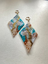 Load image into Gallery viewer, Beaded Drop Earrings 3677
